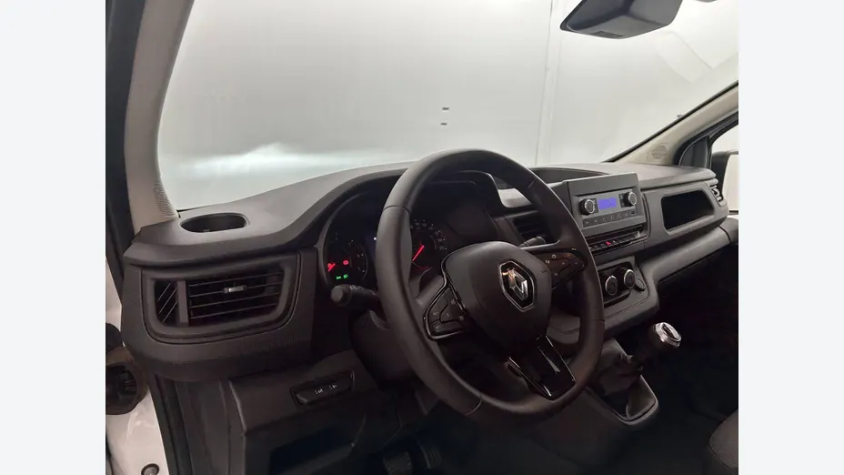 RENAULT Trafic -