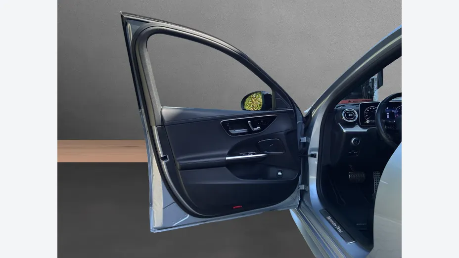 MERCEDES-BENZ C Klasa -