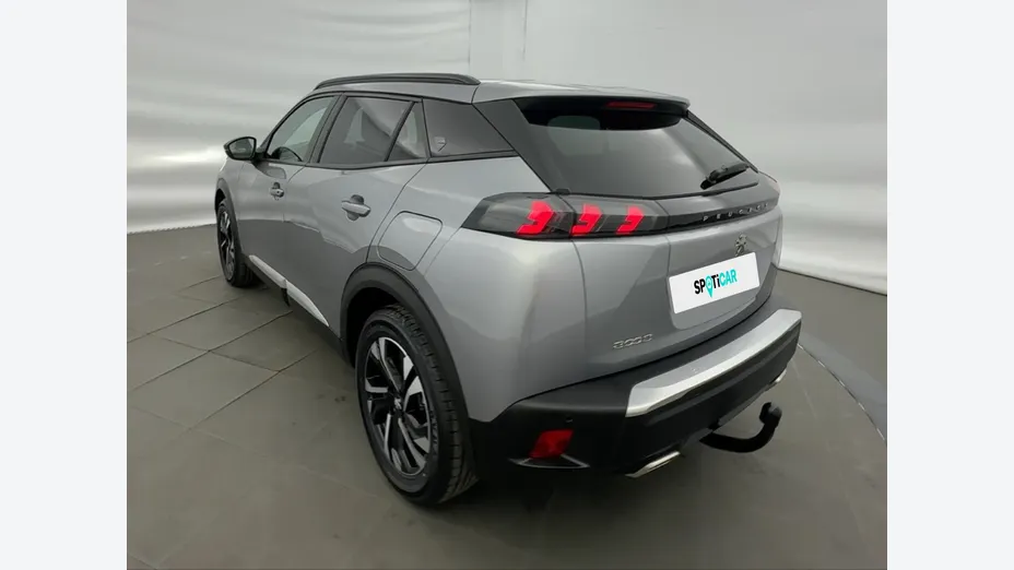 PEUGEOT 2008 -