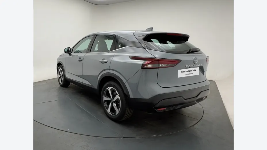 NISSAN Qashqai -