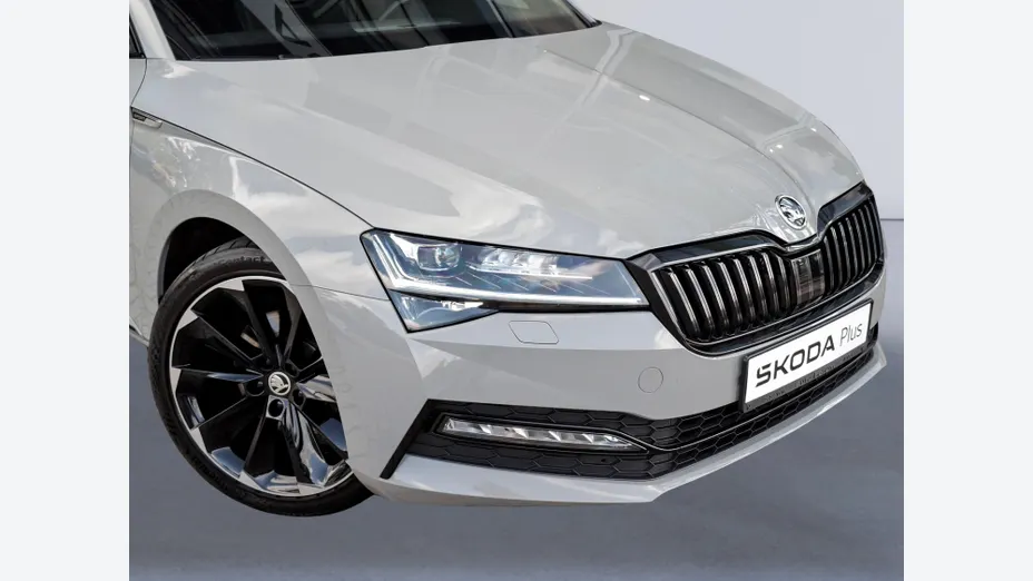 SKODA Superb Superb 2.0 TDI SCR 4x4 Sportline DSG