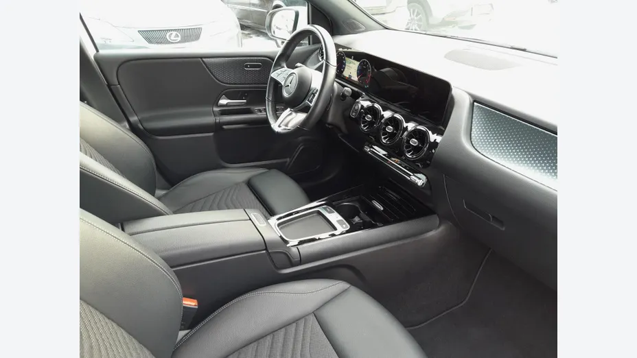 MERCEDES-BENZ B Klasa B 200 mHEV 7G-DCT