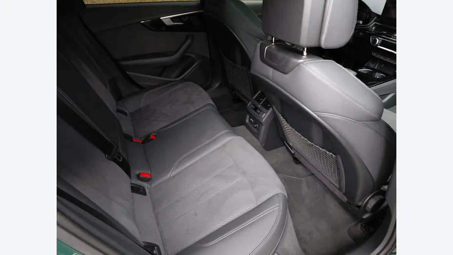 AUDI A4 Avant -