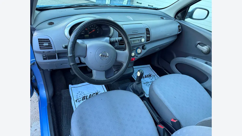 NISSAN Micra -