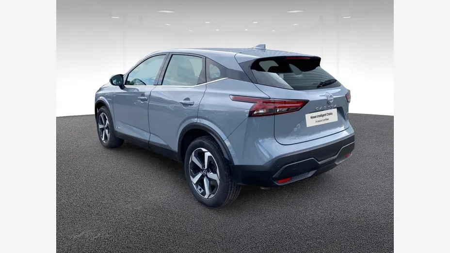 NISSAN Qashqai -