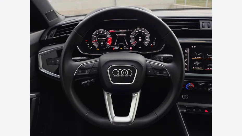 AUDI Q3 Sportback -