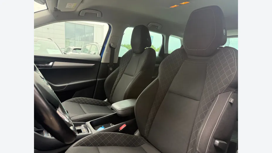 SKODA Karoq Karoq 2.0 TDI SCR 4x4 Ambition