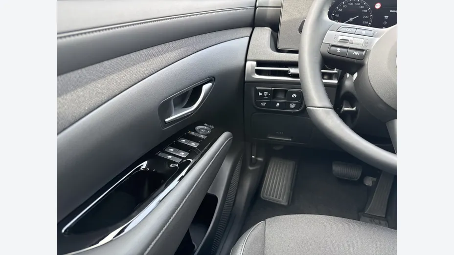 HYUNDAI Tucson Tucson 1.6 T-GDi HEV Executive 2WD aut Nowy