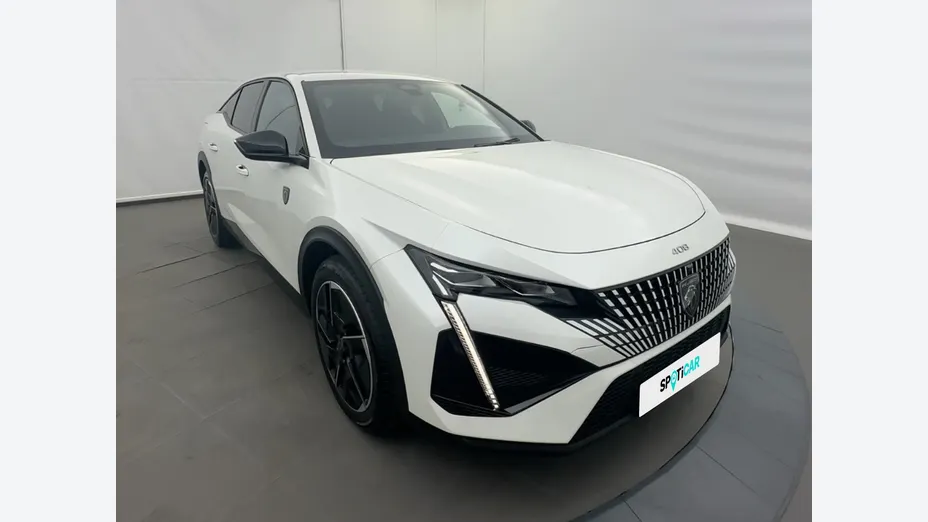 PEUGEOT 408 -