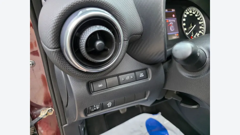 NISSAN Juke -