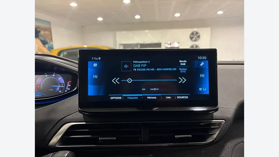 PEUGEOT 5008 -