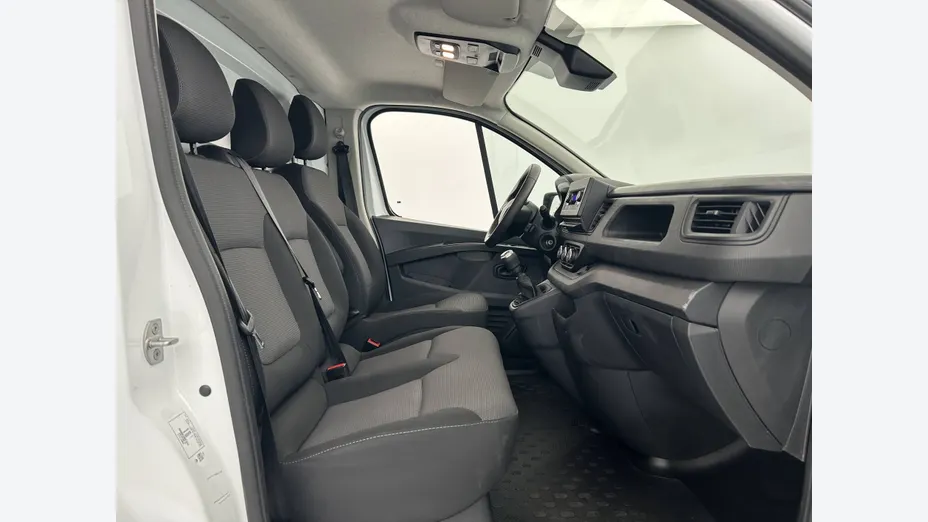RENAULT Trafic -