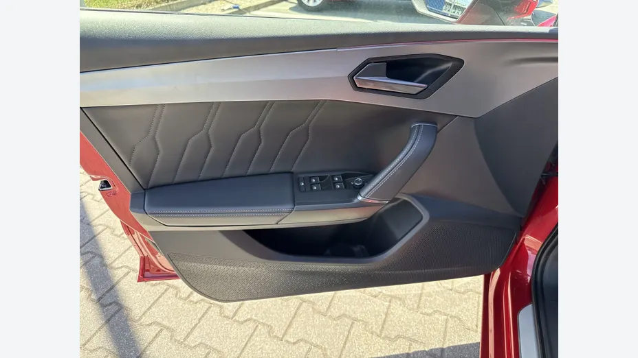 CUPRA Leon Leon 1.5 eTSI DSG