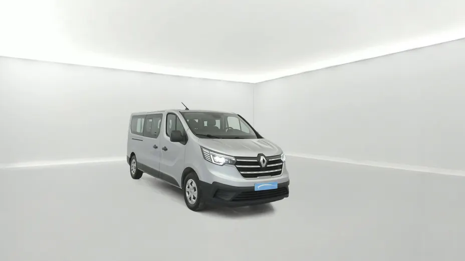 RENAULT Trafic -