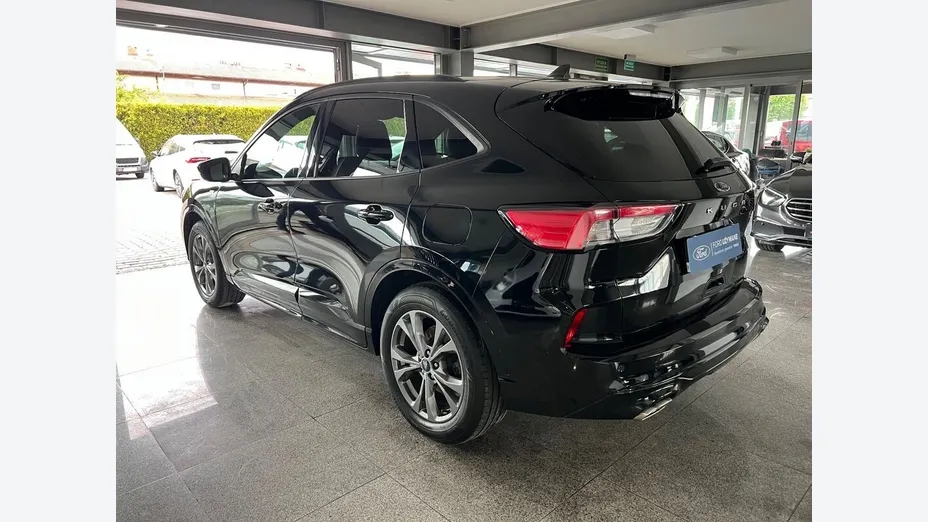 FORD Kuga -