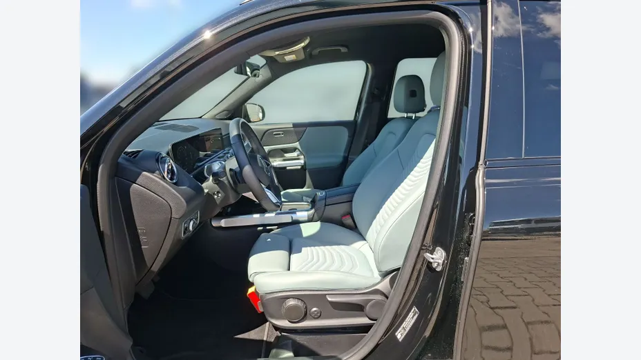 MERCEDES-BENZ GLB GLB 200 mHEV Progressive 7G-DCT