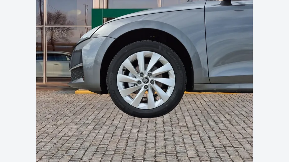 SKODA Octavia Octavia 1.5 TSI Drive Selection Nowy