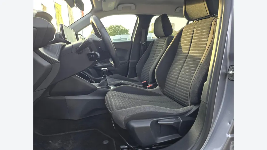 PEUGEOT 2008 2008 1.2 PureTech Active S&S