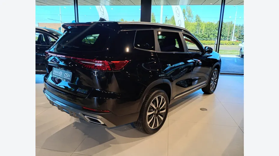 CHERY Tiggo 8 -