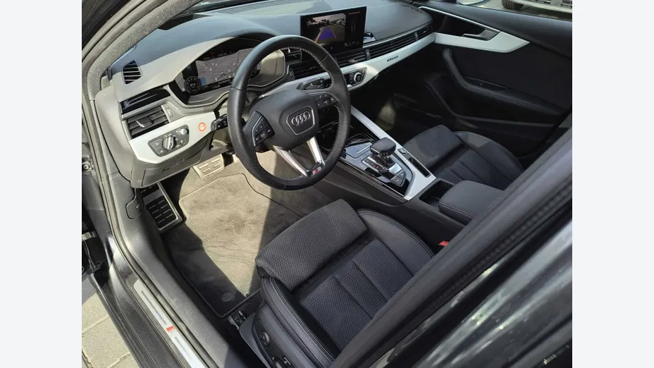 AUDI A4 Avant -