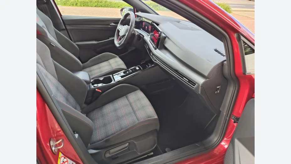 VOLKSWAGEN Golf Golf VIII 2.0 TSI GTI DSG