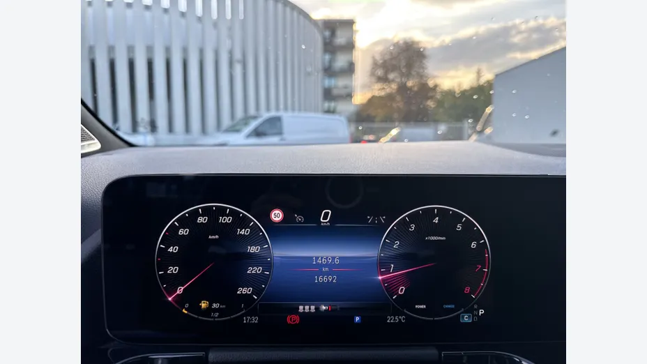 MERCEDES-BENZ GLA GLA 200 mHEV AMG Line 7G-DCT
