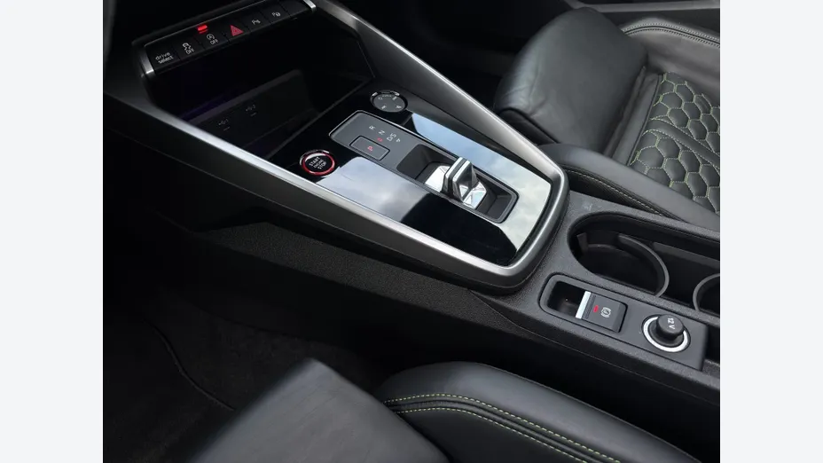 AUDI RS3 -