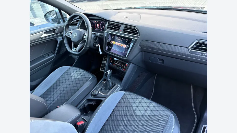 VOLKSWAGEN Tiguan Allspace -