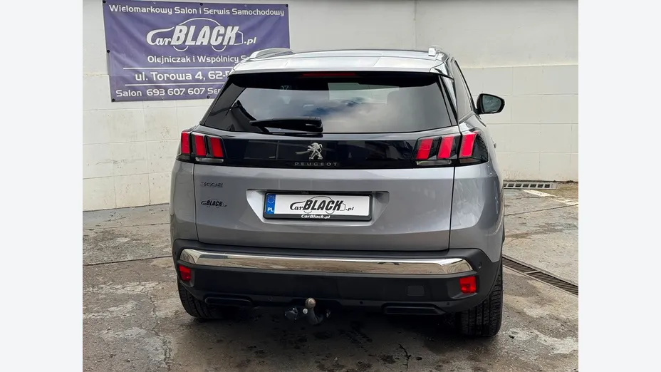 PEUGEOT 3008 -