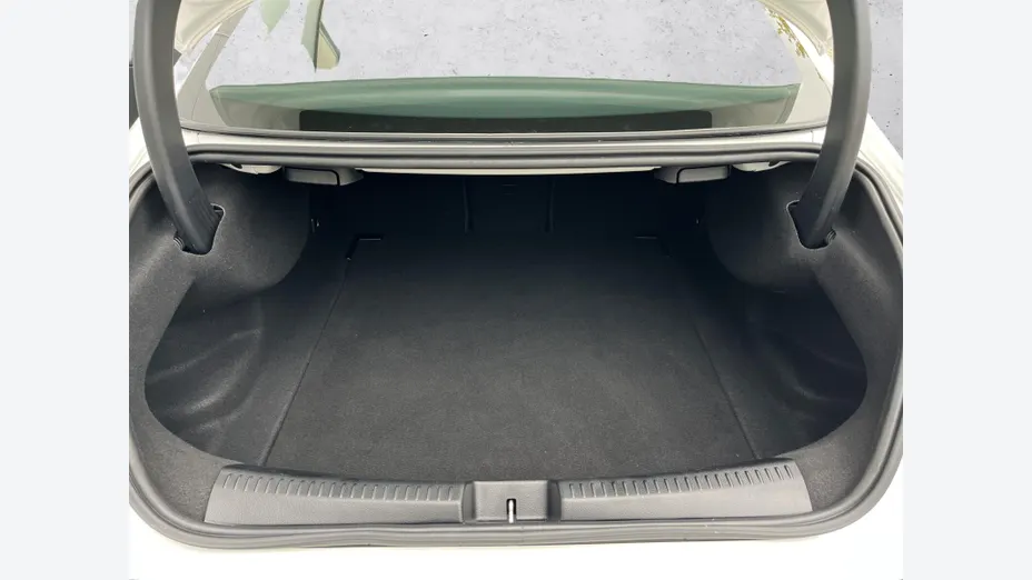 MERCEDES-BENZ CLA -