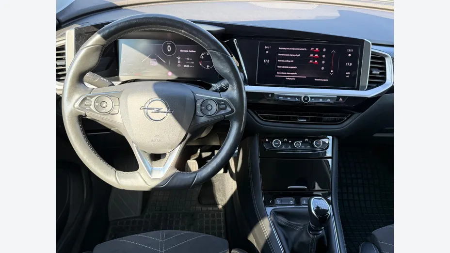 OPEL Grandland -