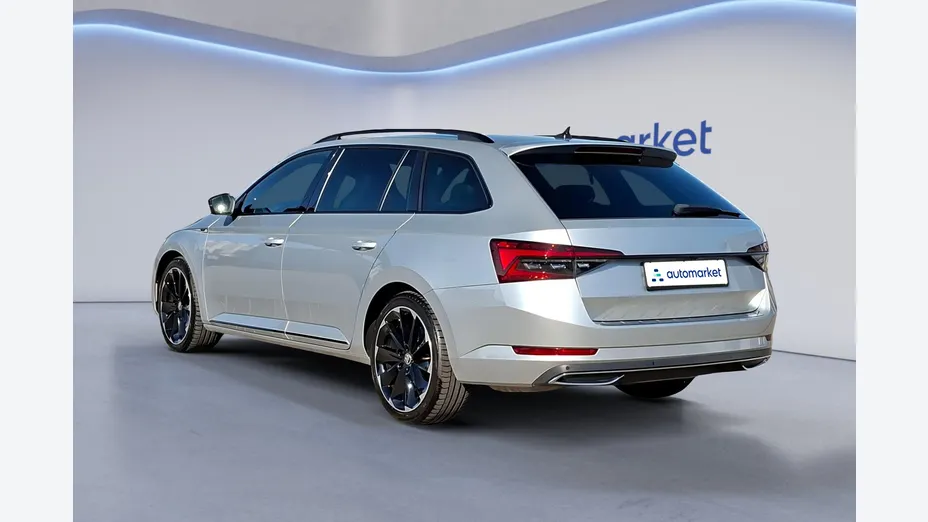SKODA Superb Superb 2.0 TDI SCR 4x4 Sportline DSG