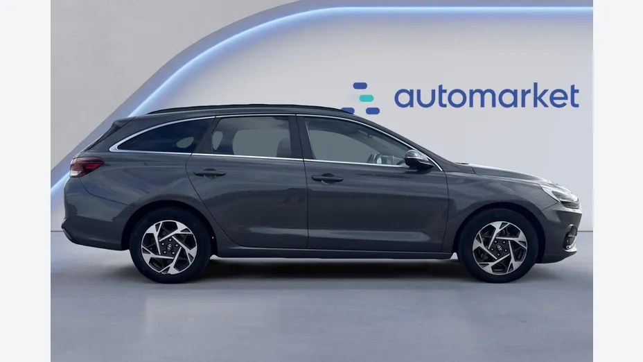HYUNDAI i30 i30 1.5 T-GDI 48V Smart