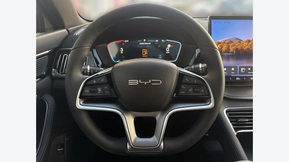 BYD Seal U -