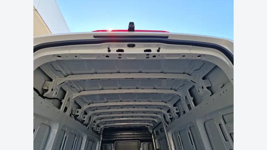 VOLKSWAGEN Crafter Crafter 35 BiTDI (16,4m3) aut