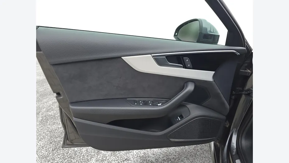 AUDI A4 Avant -