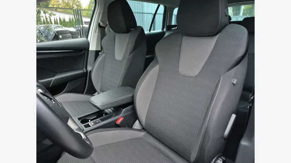 SKODA Octavia -
