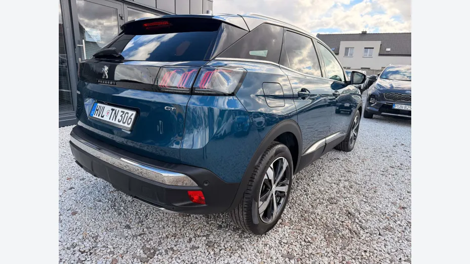PEUGEOT 3008 -