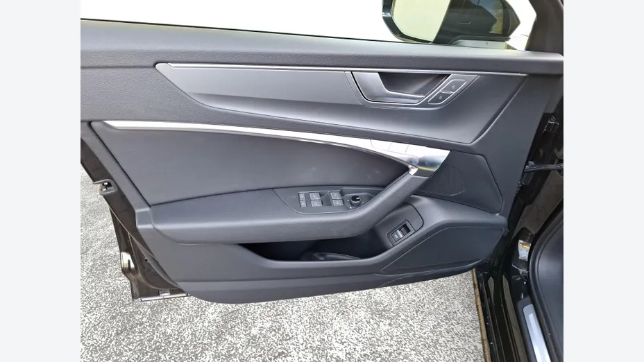 AUDI A6 Avant -