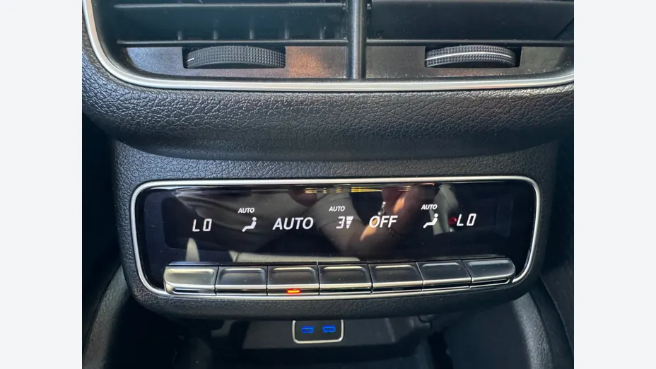 MERCEDES-BENZ GLS -
