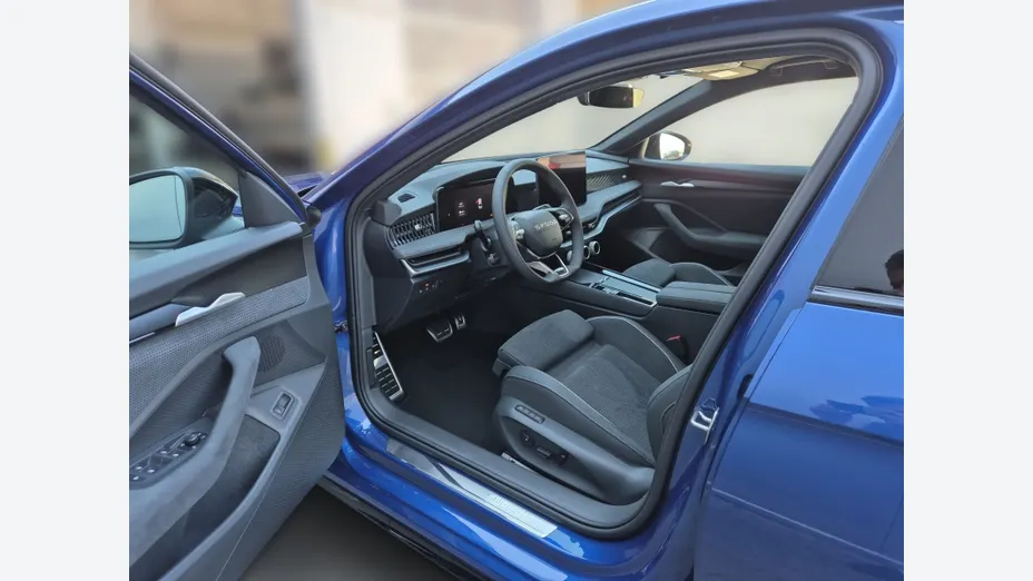 SKODA Superb Superb 2.0 TSI Sportline DSG Nowy