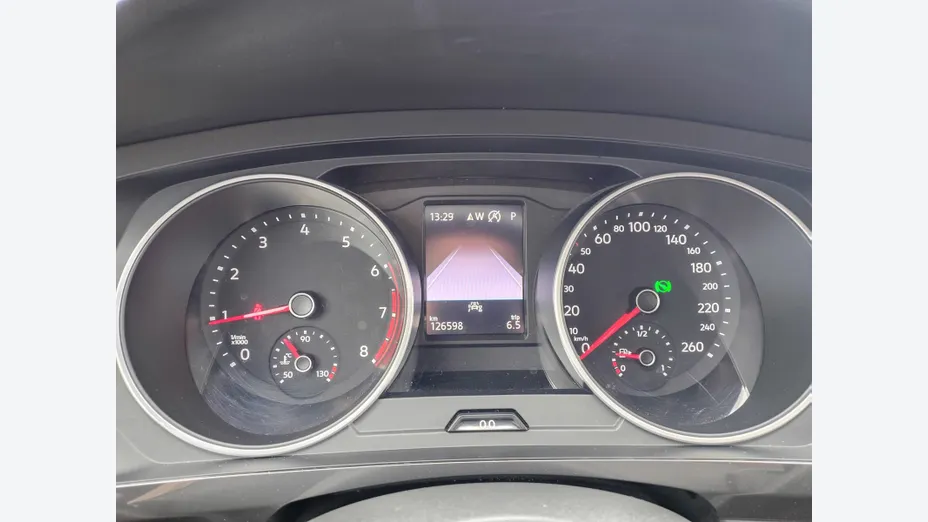 VOLKSWAGEN Tiguan Allspace -