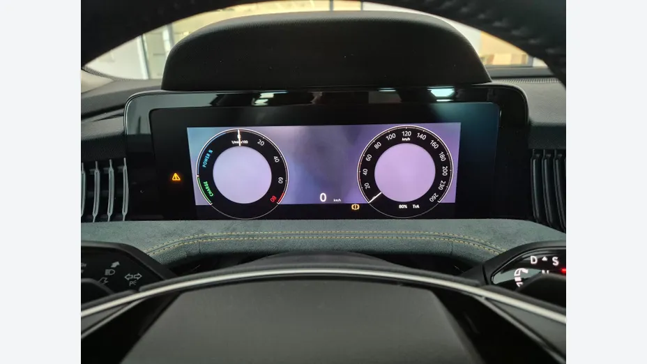 SKODA Superb Superb 1.5 TSI Plug-in Hybrid Edition 130 DSG