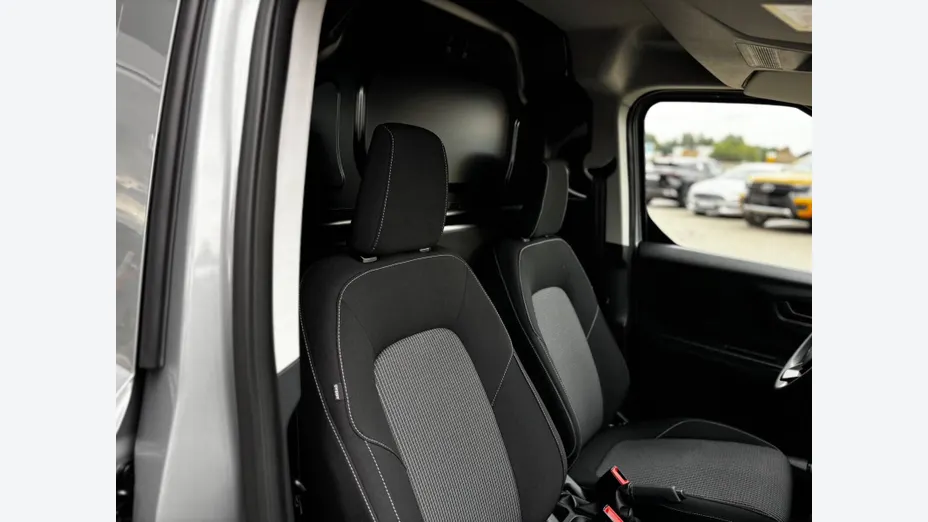 FORD Transit Courier Transit Courier 1.0 EcoBoost 2,1t Trend aut Nowy