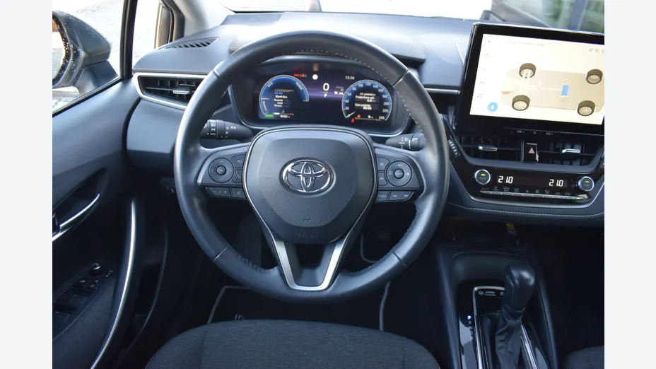 TOYOTA Corolla Corolla 1.8 Hybrid Style