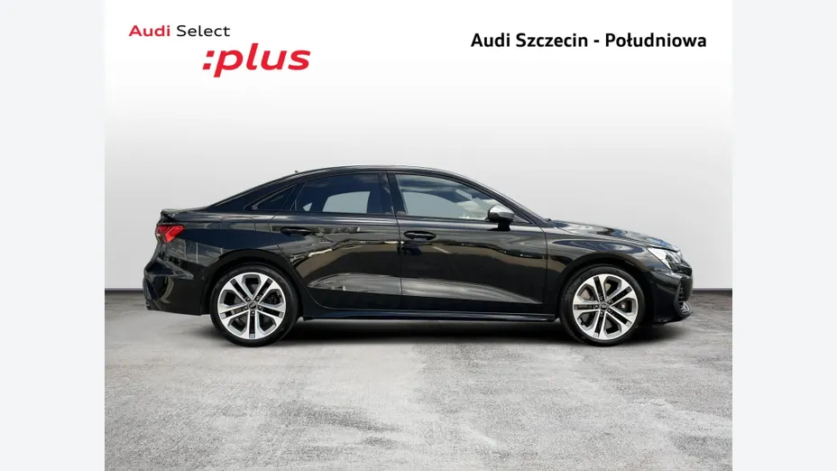 AUDI S3 -