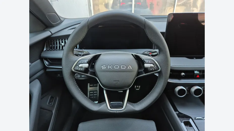 SKODA Superb Superb 2.0 TSI Sportline DSG Nowy