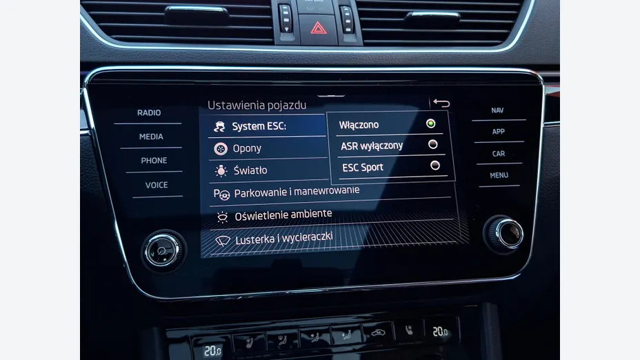 SKODA Superb Superb 2.0 TDI SCR L&K DSG