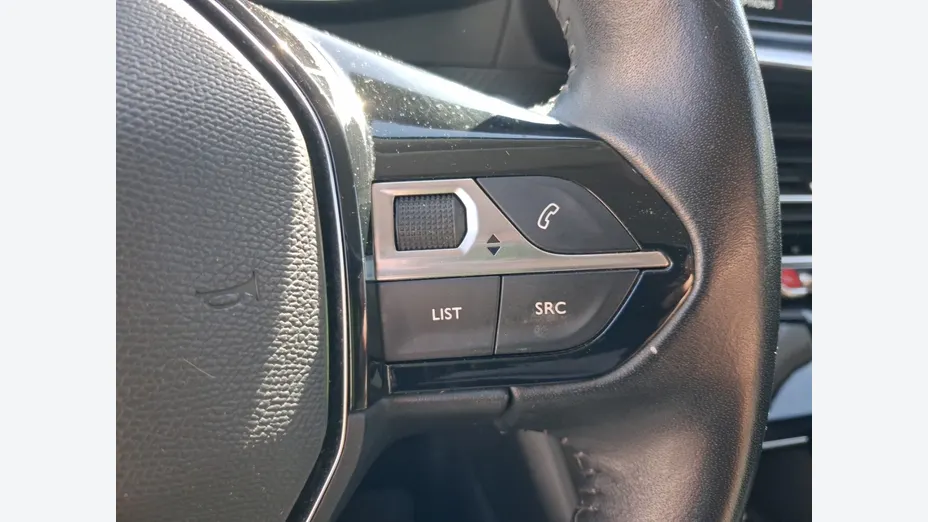 PEUGEOT 2008 -