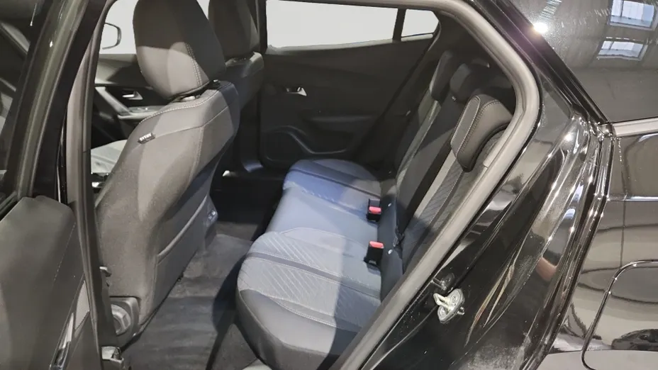 PEUGEOT 2008 -